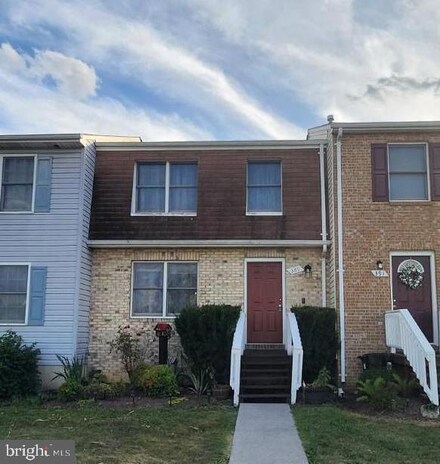 389 Surrey Club Ln, Stephens City, VA 22655