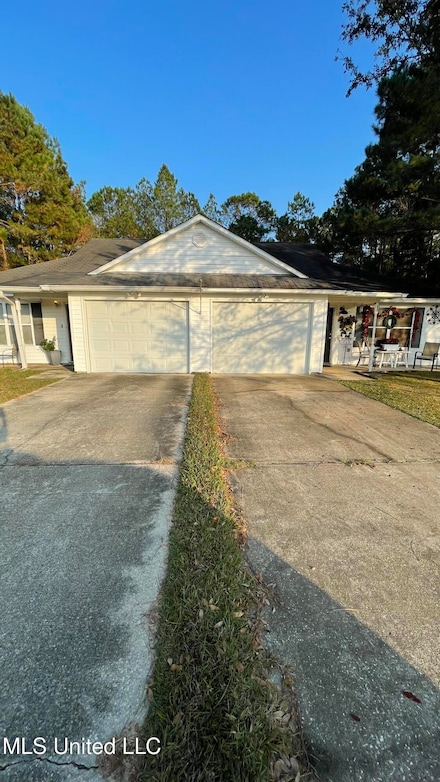 8316 Exchange St Unit 8316/8320, Gautier, MS 39553