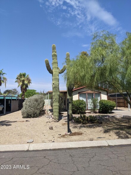 18410 N 5th Place, Phoenix, AZ 85022