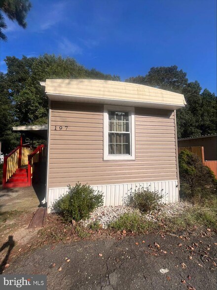 197 Bobcat Ct, Lothian, MD 20711