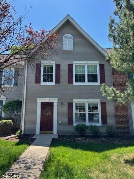 145 Lindsey Ct, Franklin Park, NJ 08823