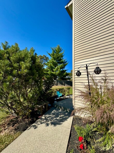 10 Johnny Appleseed Ct Unit 50, Cincinnati, OH 45255