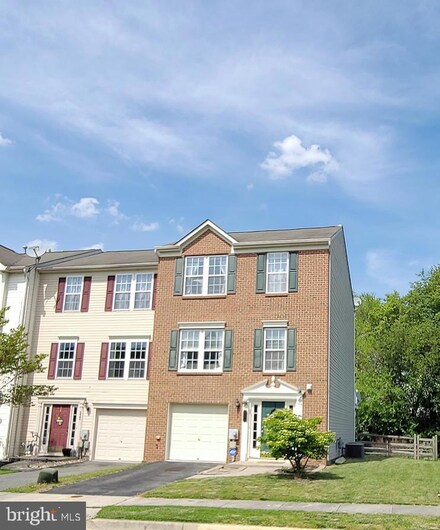 331 Arctic Ln, Smyrna, DE 19977