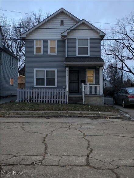 3418 E 76th St, Cleveland, OH 44127