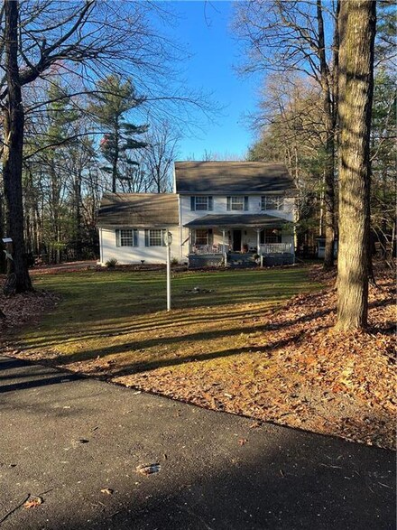 526 Pheasant Rd, Saylorsburg, PA 18353