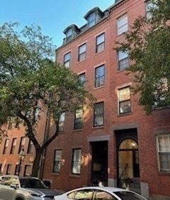 63 W Cedar St Unit 2, Boston, MA 02114