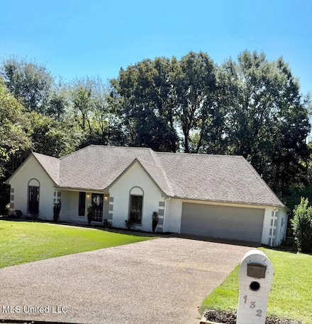 132 Keestone Dr, Senatobia, MS 38668
