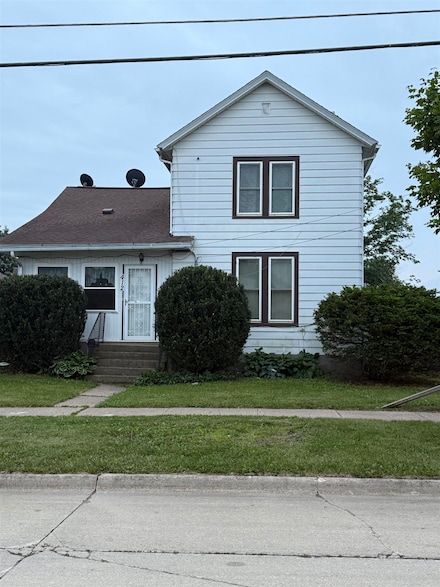 412 W Spring St, New Hampton, IA 50659