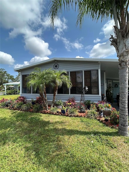 5258 Wisteria Cir, New Port Richey, FL 34653