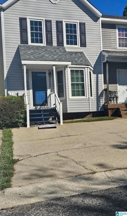 716 Jamestown Ln, Gardendale, AL 35071