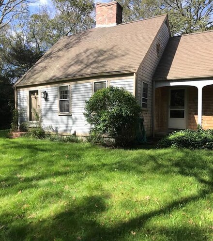 27 Gemini Dr, West Barnstable, MA 02668