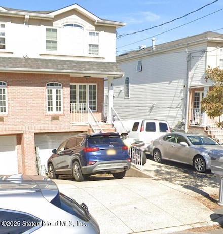 19 Benson St, Staten Island, NY 10312