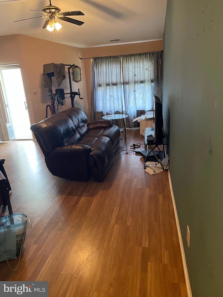 336 Walden Cir, Trenton, NJ 08691