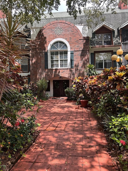 3670 Inverrary Dr, Lauderhill, FL 33319