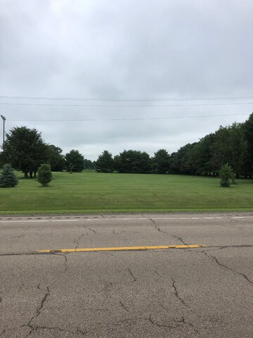 1410 N Us Highway 251, Lostant, IL 61334