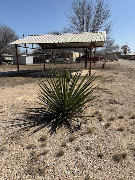 409 Del Rio St, Sonora, TX 76950