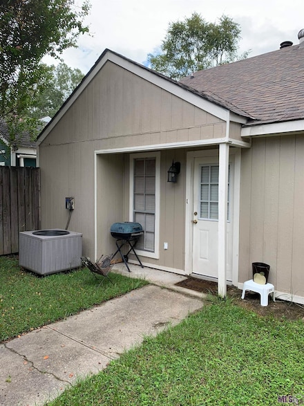 11070 Red Oak Dr, Baton Rouge, LA 70815