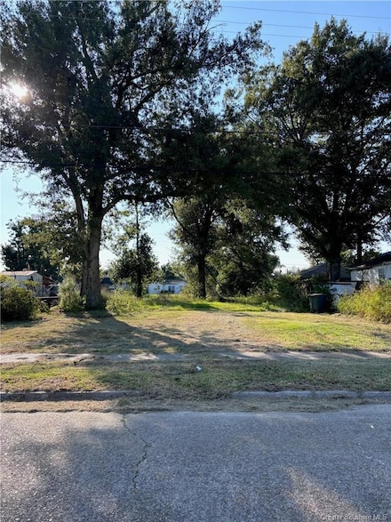 3906 Swanee St, Lake Charles, LA 70607
