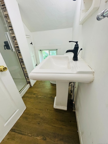 10 Tiffany St, Brooklyn, CT 06234