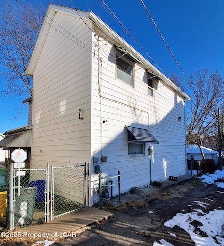 124 Rear S Hanover St, Nanticoke, PA 18634