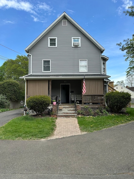 74 Grassy Plain St, Bethel, CT 06801