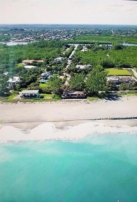 3 Saddler Trail, Hobe Sound, FL 33455