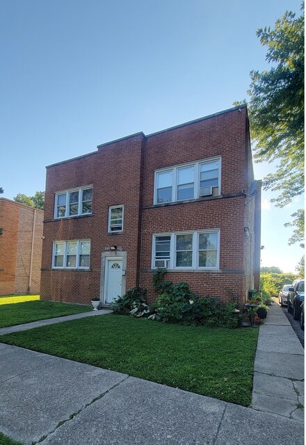 6542 N Hoyne Ave Unit 2N, Chicago, IL 60645