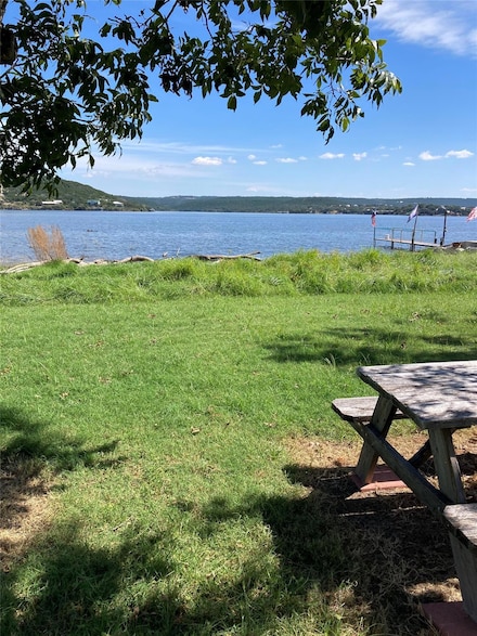 297 Lakeshore Loop, Buchanan Lake Village, TX 78672