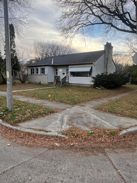 4575 N 46th St, Milwaukee, WI 53218