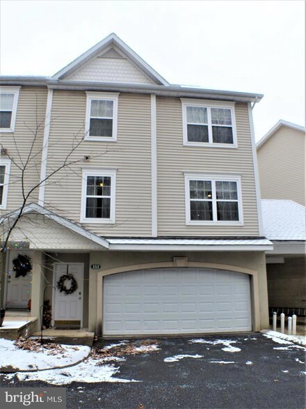 152 Kenley Ct Unit 152, State College, PA 16803