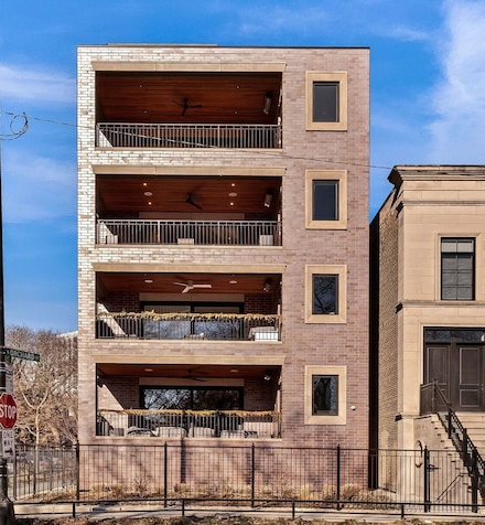 2207 N Orchard St Unit 3, Chicago, IL 60614