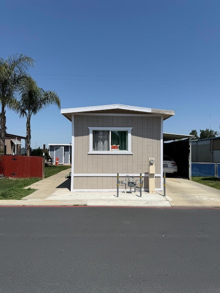 11303 N Highway 99 Unit 8, Lodi, CA 95240