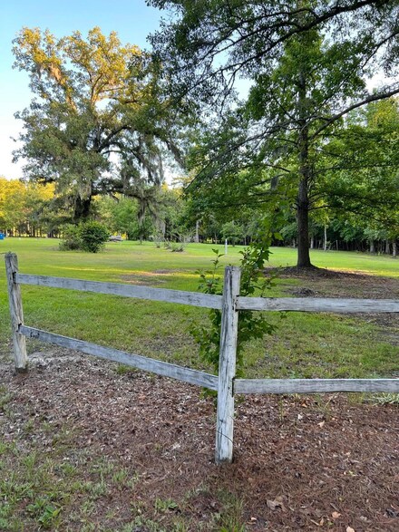 2915 N Highway 17a, Bonneau, SC 29431
