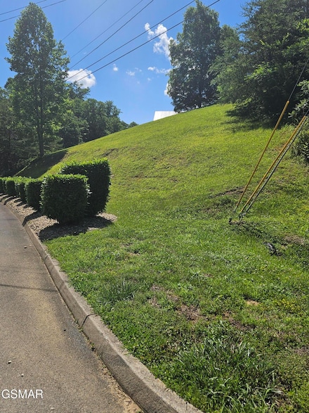 2089 Wingspan Dr, Sevierville, TN 37876