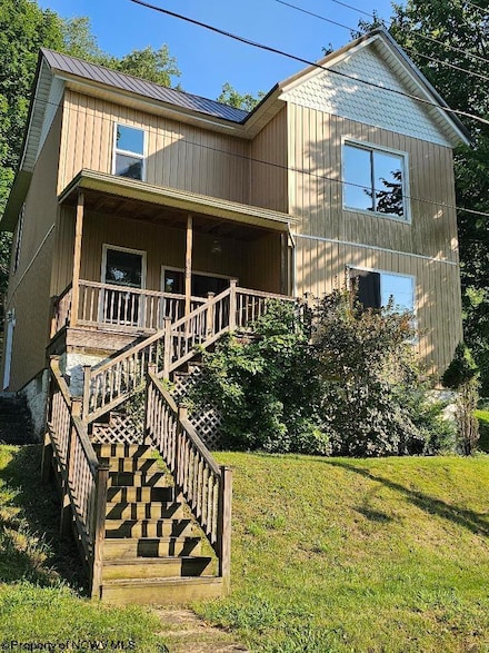 498 Gay St, Grafton, WV 26354