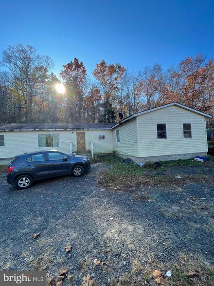 16 Kidwell Rd, Boston, VA 22713
