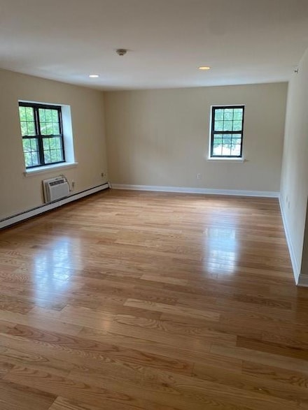 51 Davis Ave Unit 3B, White Plains, NY 10605