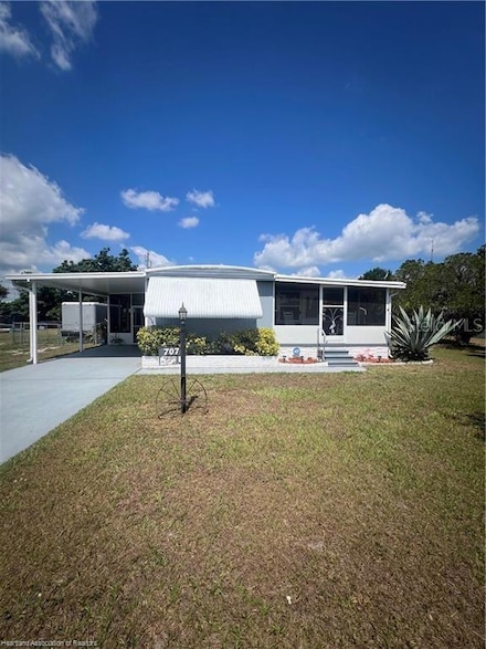 707 Whatley Ct, Sebring, FL 33870