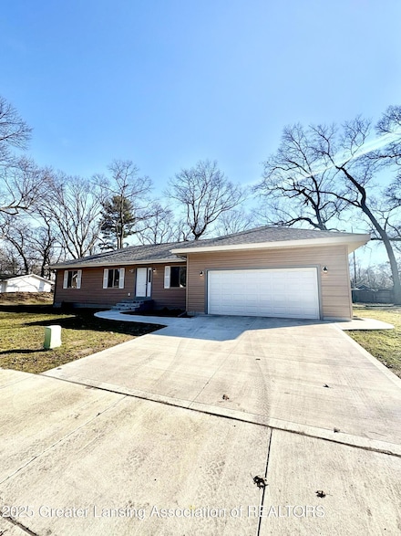 1057 Leonard Ave, Muskegon, MI 49442