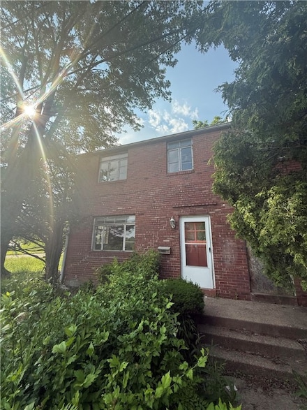 2701 Lincoln Ave, Clairton, PA 15025