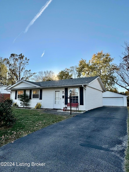 4210 Chambers Way, Louisville, KY 40299