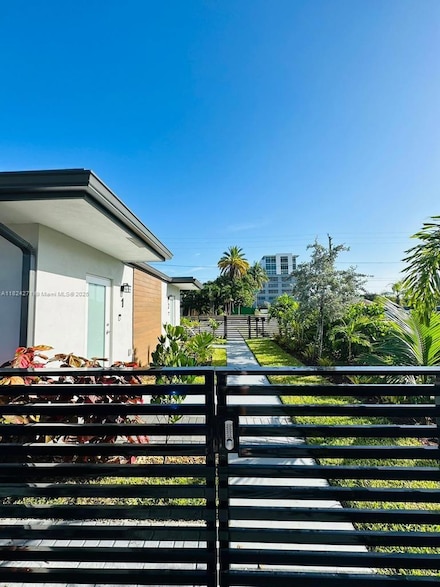 228 SE 9th Ct Unit 1, Hallandale Beach, FL 33009