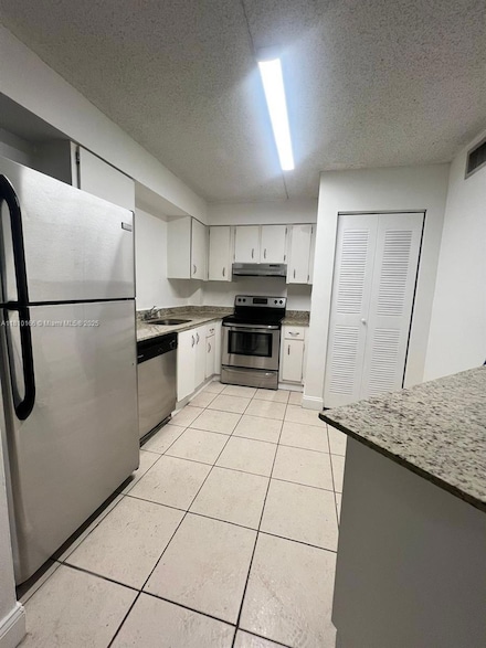 6195 NW 186th St Unit 120, Hialeah, FL 33015