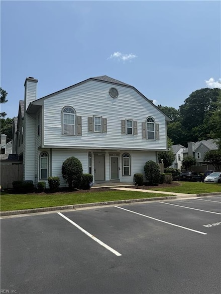 1301 Whitebark Rd, Chesapeake, VA 23320