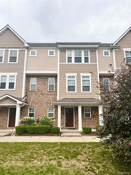 507 Midland Blvd Unit 26, Royal Oak, MI 48073