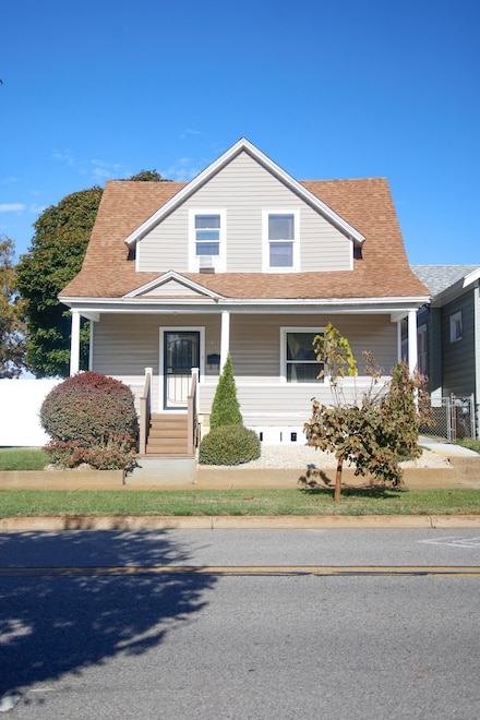 548 W Muskegon Ave, Muskegon, MI 49440