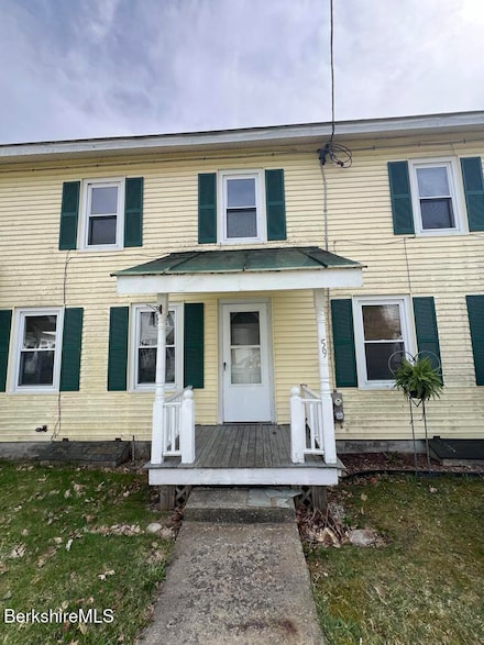 59 Carson Ave, Clarksburg, MA 01247