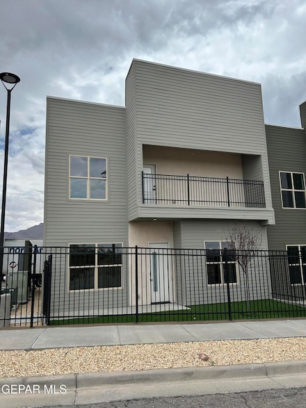 201 Desert Pass St Unit 7, El Paso, TX 79912