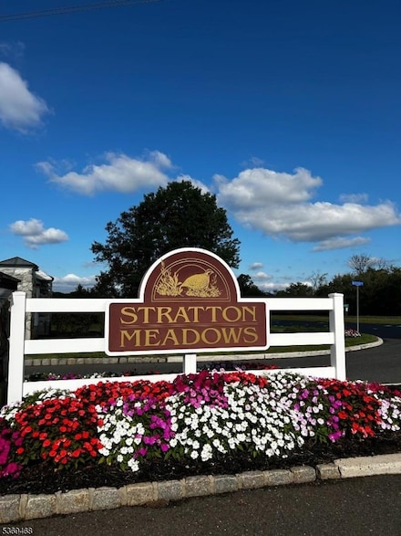 84 Williamson Ct, Bridgewater, NJ 08807