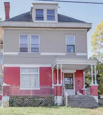 261 Baxter Ave, Cincinnati, OH 45220